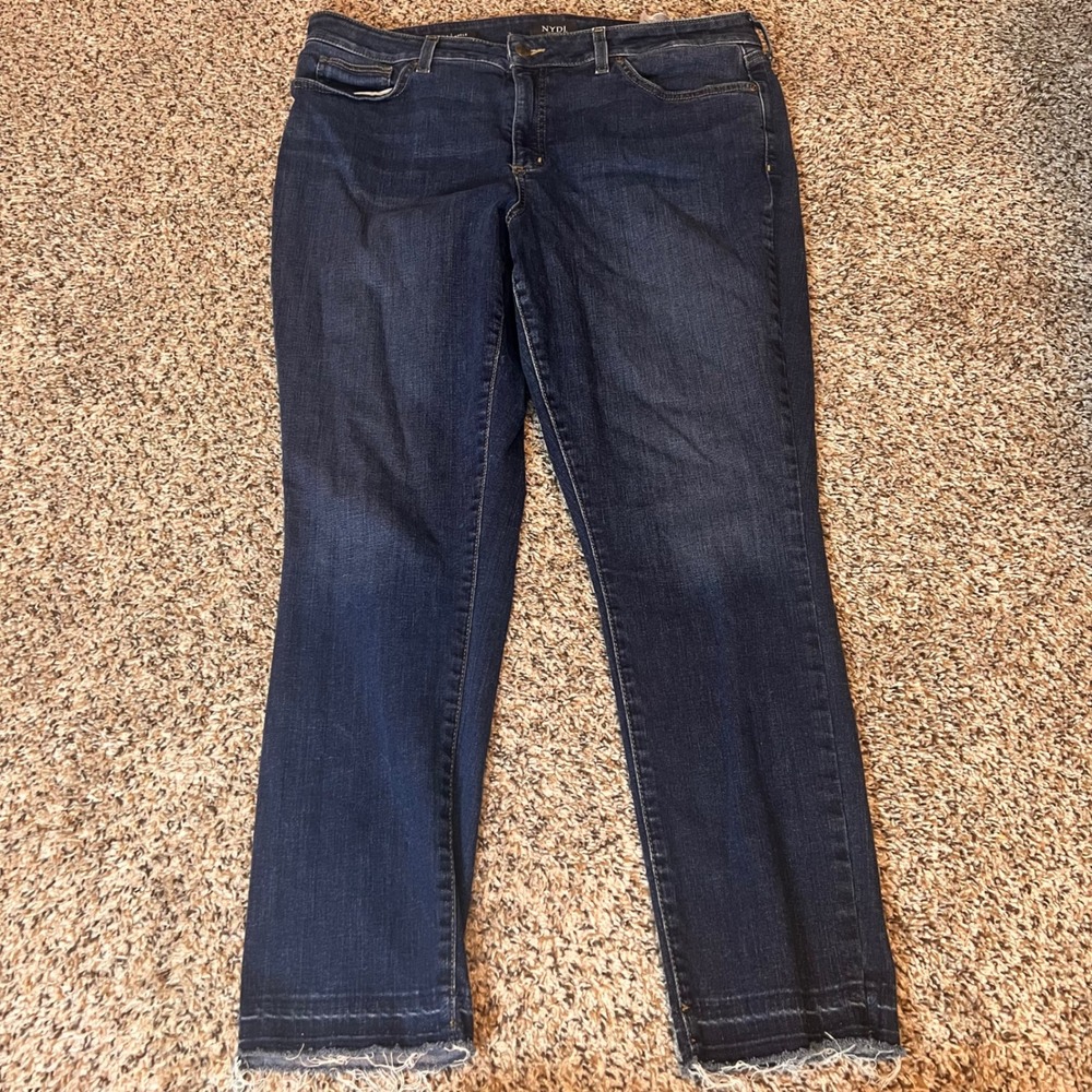 NYDJ Alina Ankle‎ Jeans Women's Size 16 Dark Wash Frayed Hem Lift Tuck